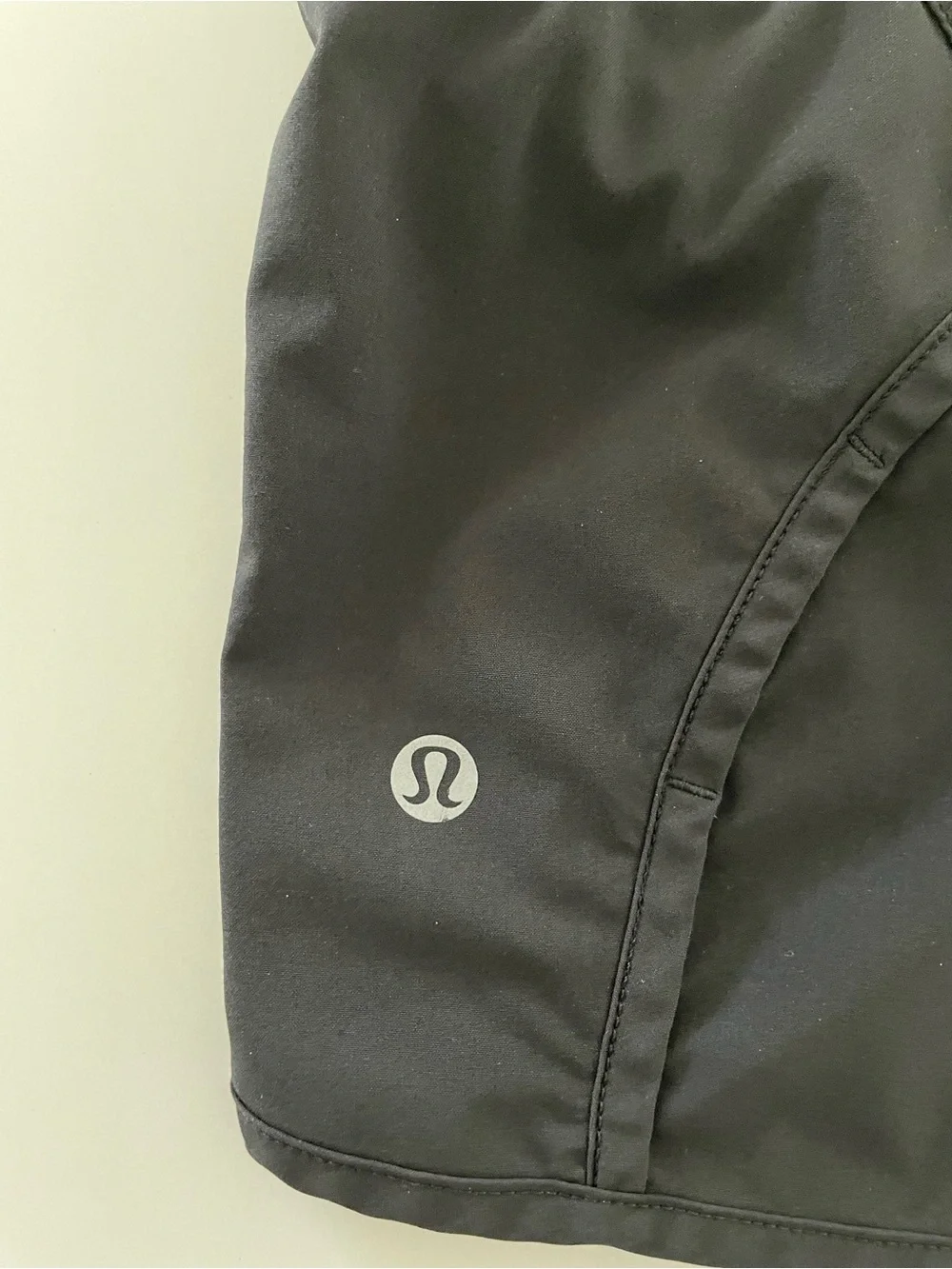 Lululemon Speed Up Shorts Black Size 6